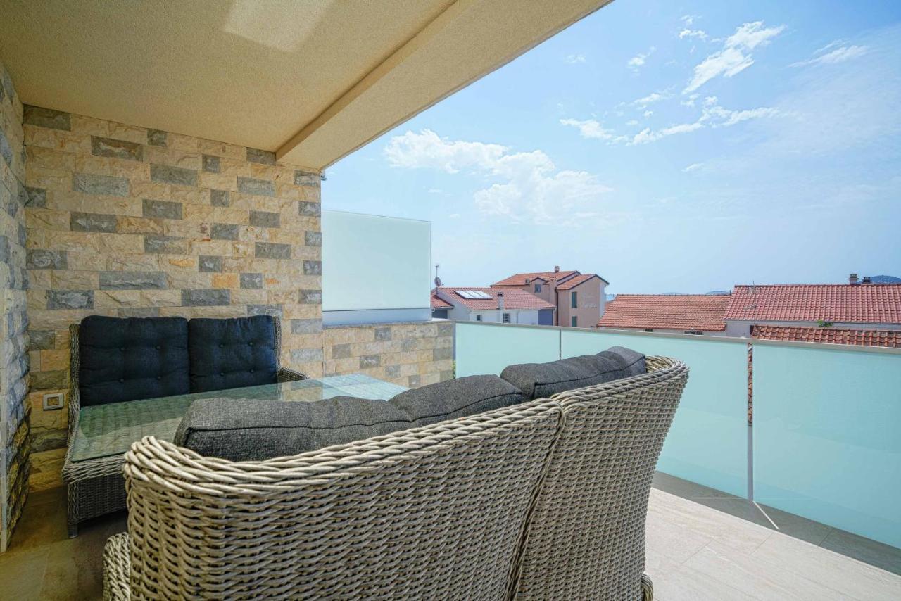 Apartments Miskovic Vodice Ngoại thất bức ảnh