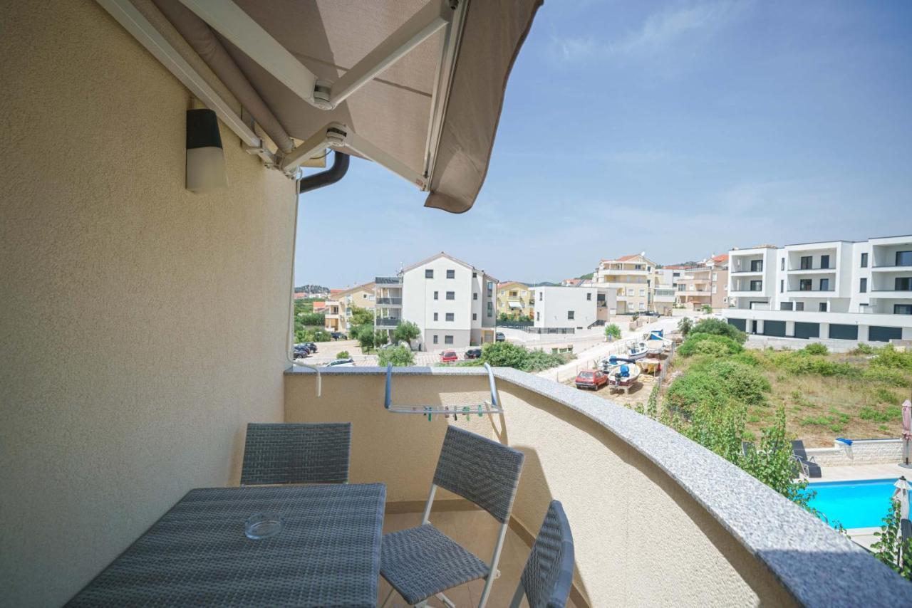 Apartments Miskovic Vodice Ngoại thất bức ảnh