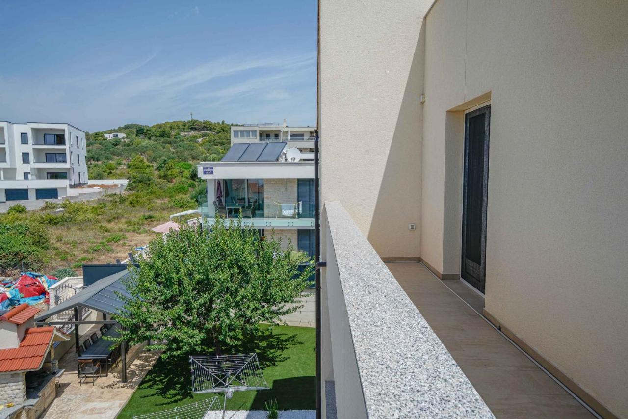 Apartments Miskovic Vodice Ngoại thất bức ảnh