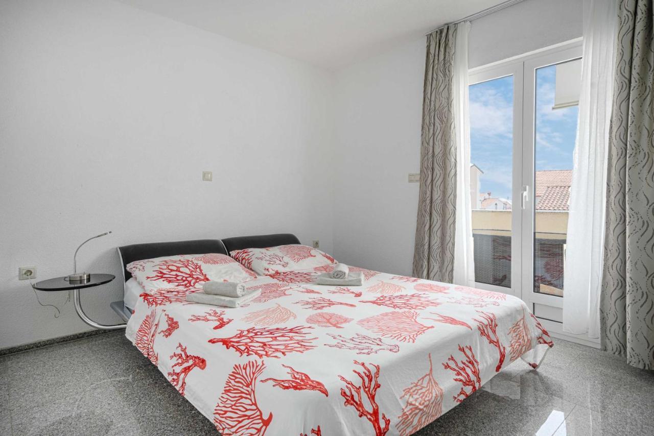 Apartments Miskovic Vodice Ngoại thất bức ảnh
